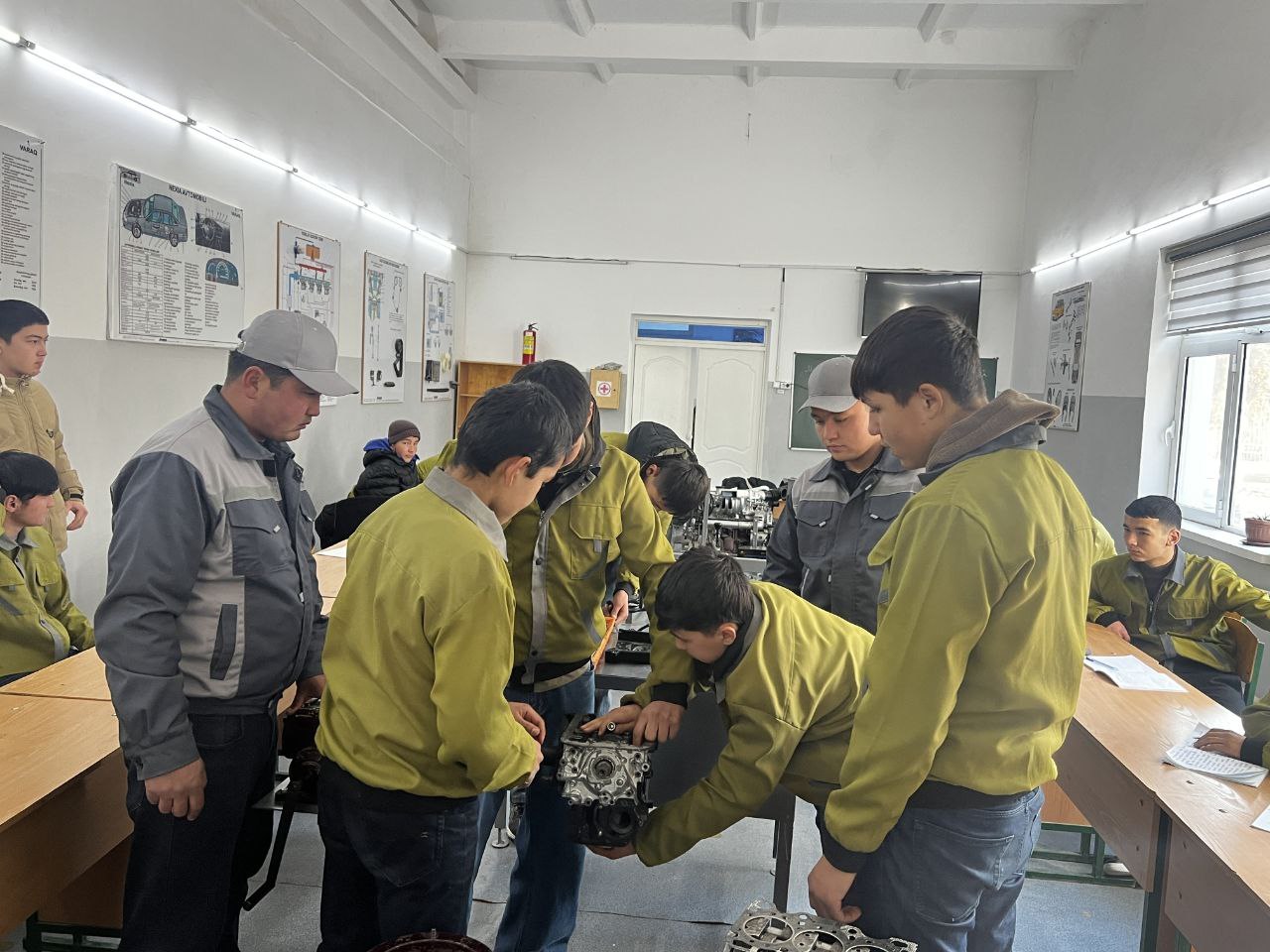 Navbaatdagi amaliy mashg\'ulot